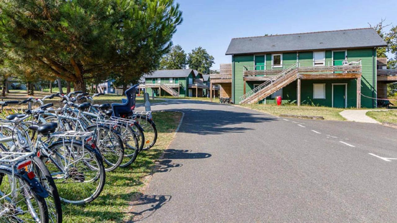 Vacanceole - Relais Du Plessis Chaveignes Exteriör bild