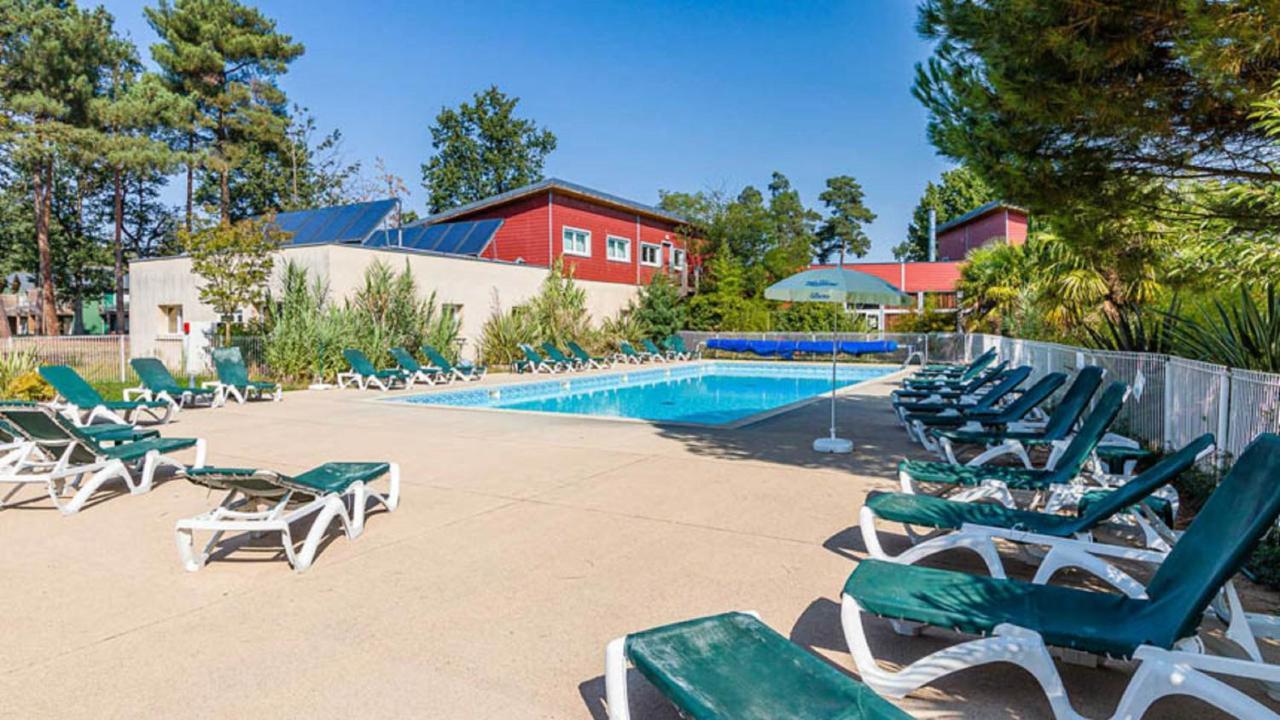 Vacanceole - Relais Du Plessis Chaveignes Exteriör bild