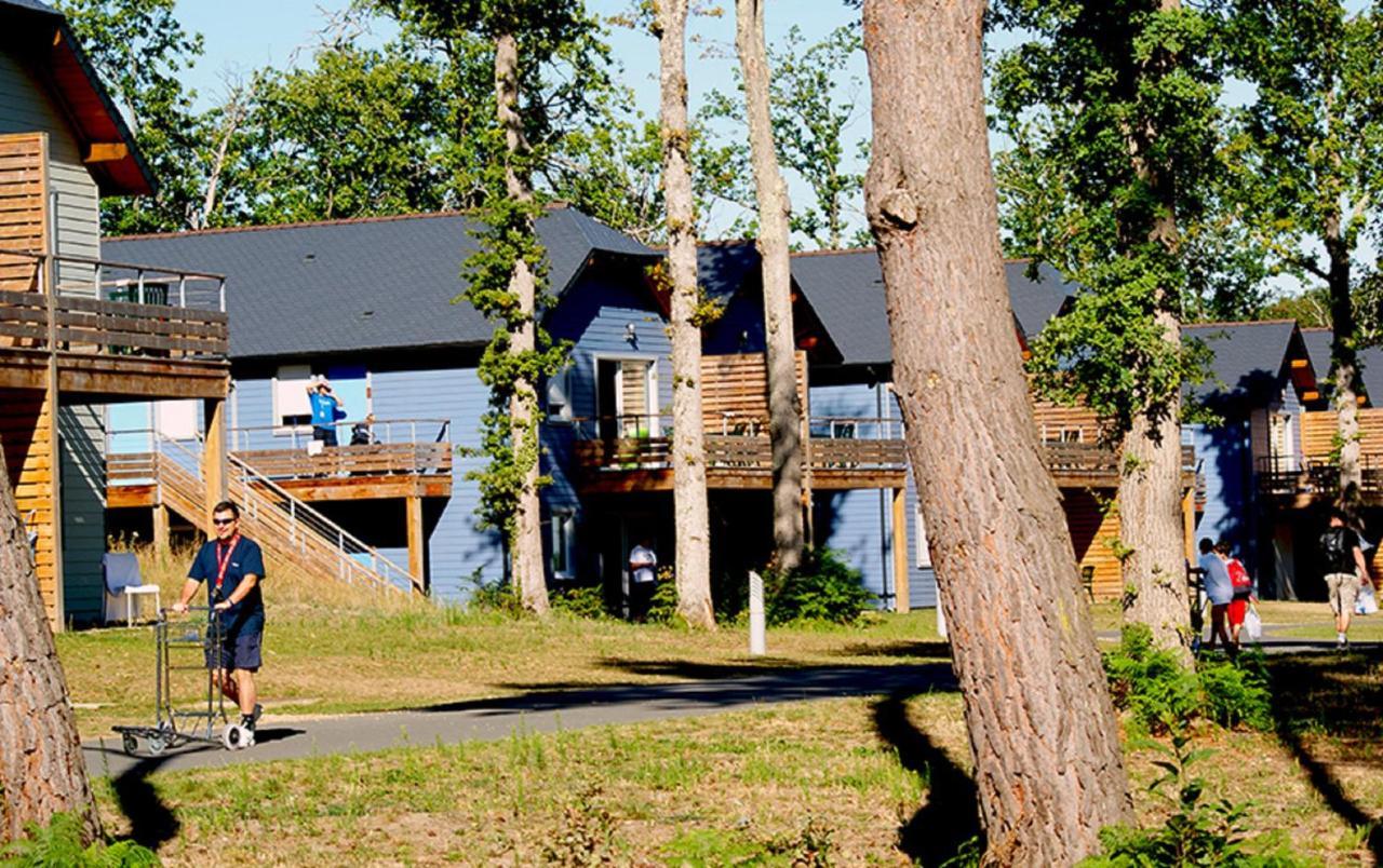 Vacanceole - Relais Du Plessis Chaveignes Exteriör bild