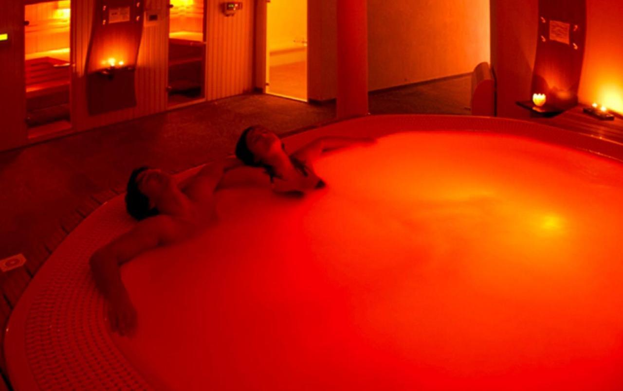 Vacanceole - Relais Du Plessis Chaveignes Exteriör bild